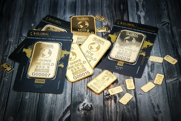 10年国债1.68%，债基最高涨28.66%对黄金意味着？